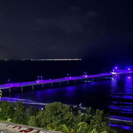 Елегантен Двустаен Апартамент Four Seasons Burgas Exterior photo