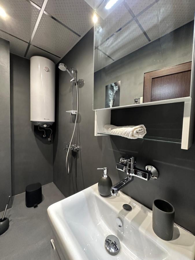 Елегантен Двустаен Апартамент Four Seasons Burgas Exterior photo